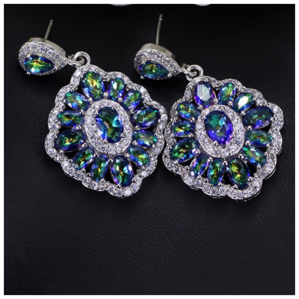 Swarovski Crystals  Stunning Earring The Aurroya - Picture 6 of 7
